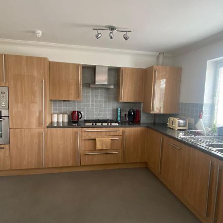 The Duplex Nairn- Spacious 3 Bedroom With Sunny Balcony Kültér fotó