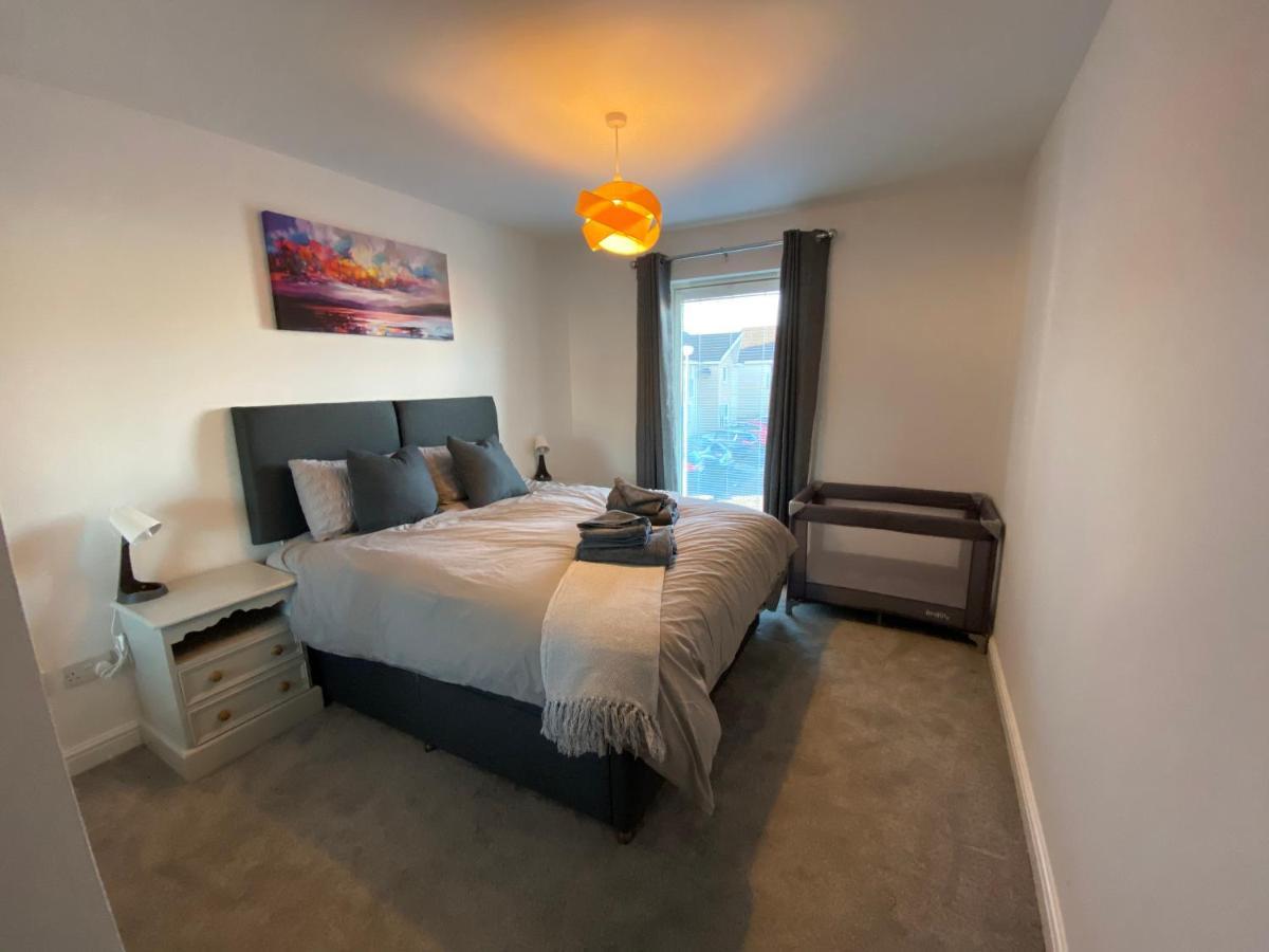 The Duplex Nairn- Spacious 3 Bedroom With Sunny Balcony Kültér fotó