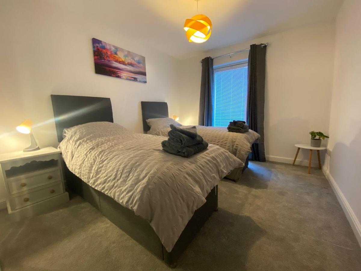 The Duplex Nairn- Spacious 3 Bedroom With Sunny Balcony Kültér fotó