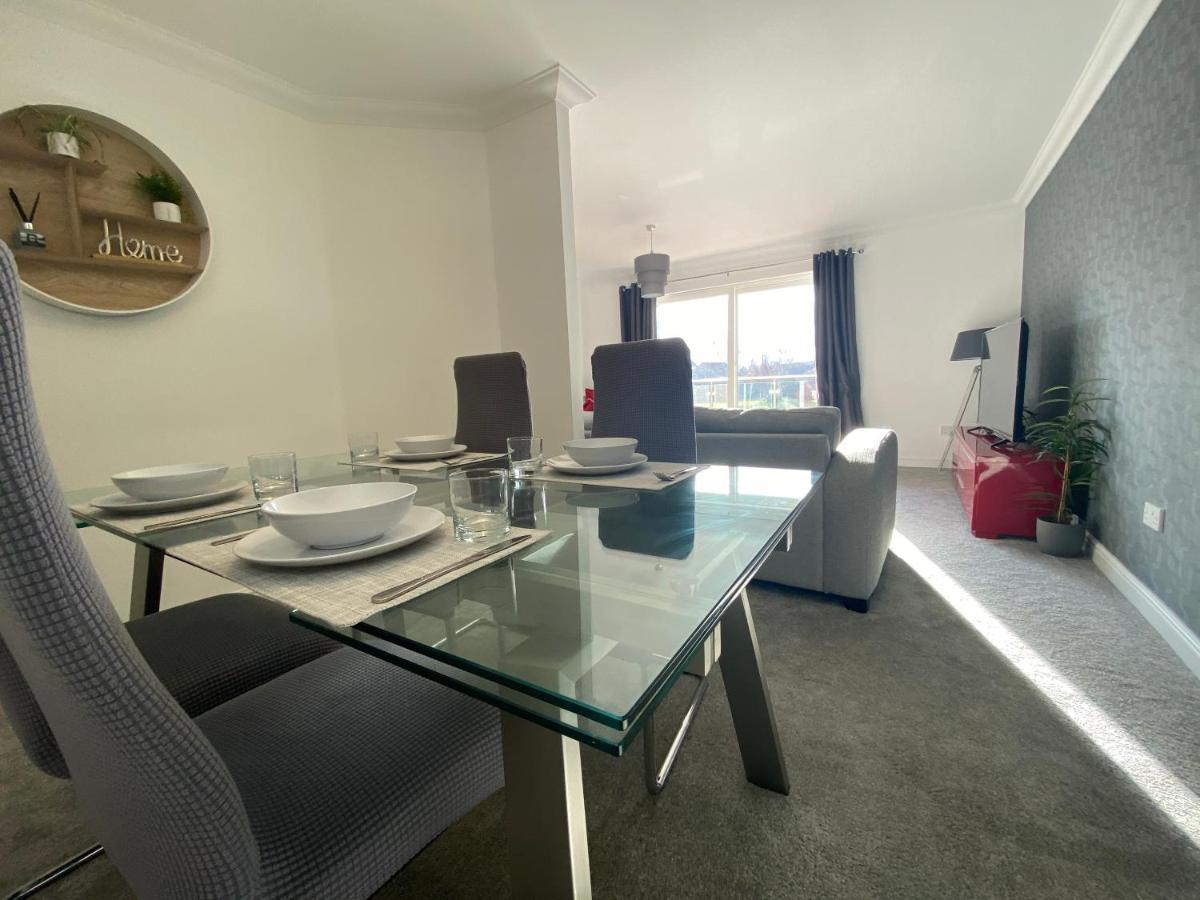 The Duplex Nairn- Spacious 3 Bedroom With Sunny Balcony Kültér fotó
