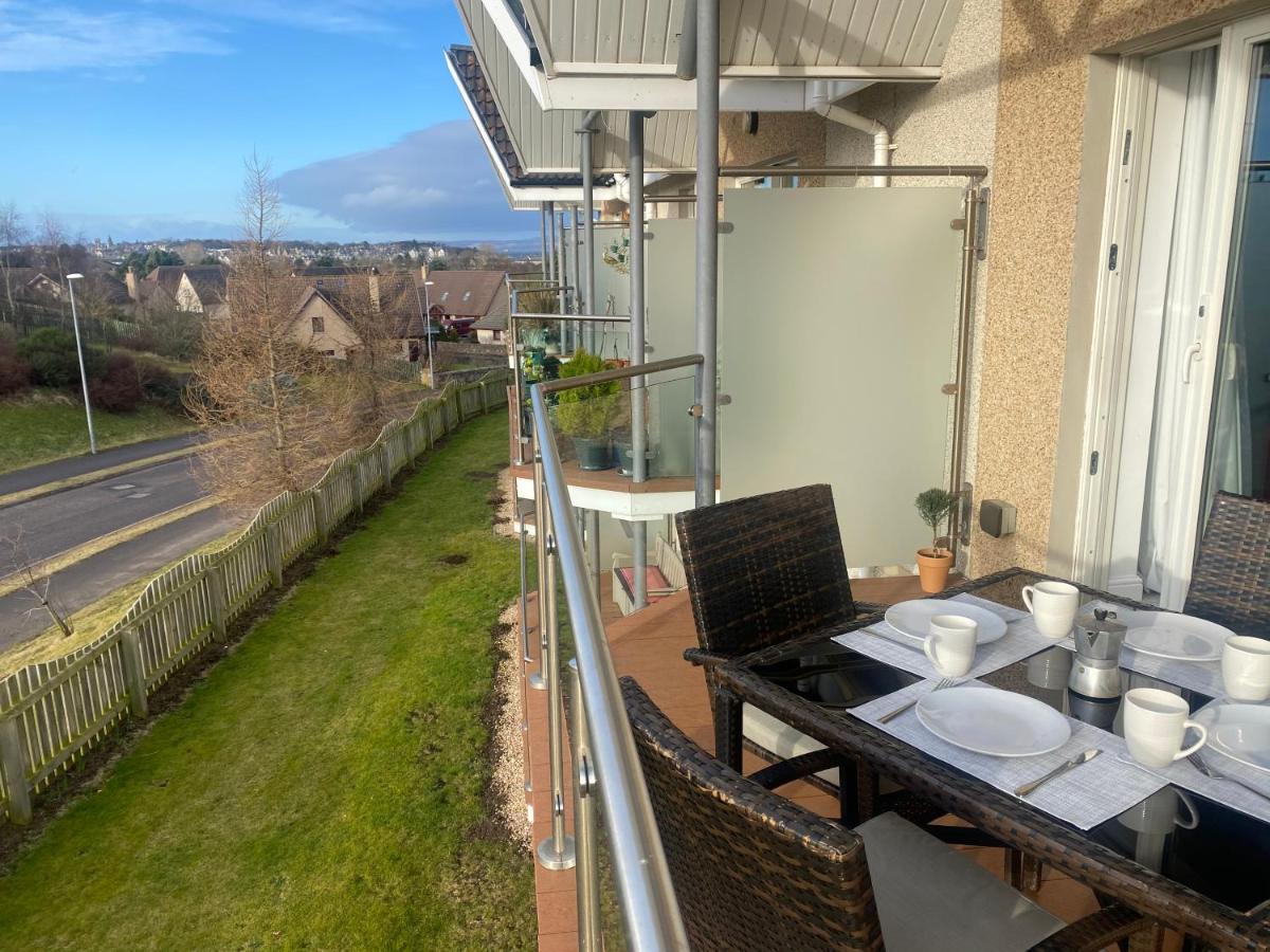 The Duplex Nairn- Spacious 3 Bedroom With Sunny Balcony Kültér fotó