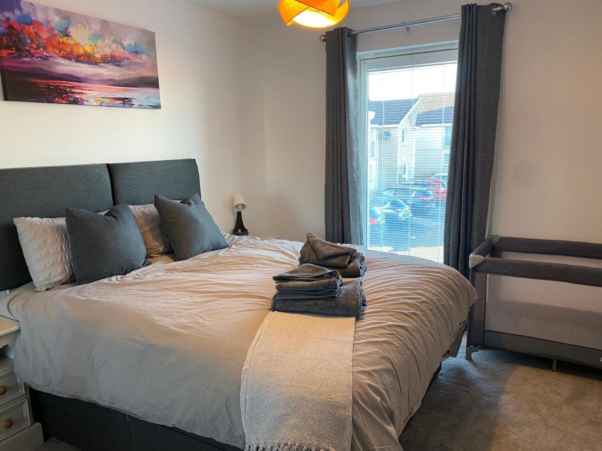 The Duplex Nairn- Spacious 3 Bedroom With Sunny Balcony Kültér fotó